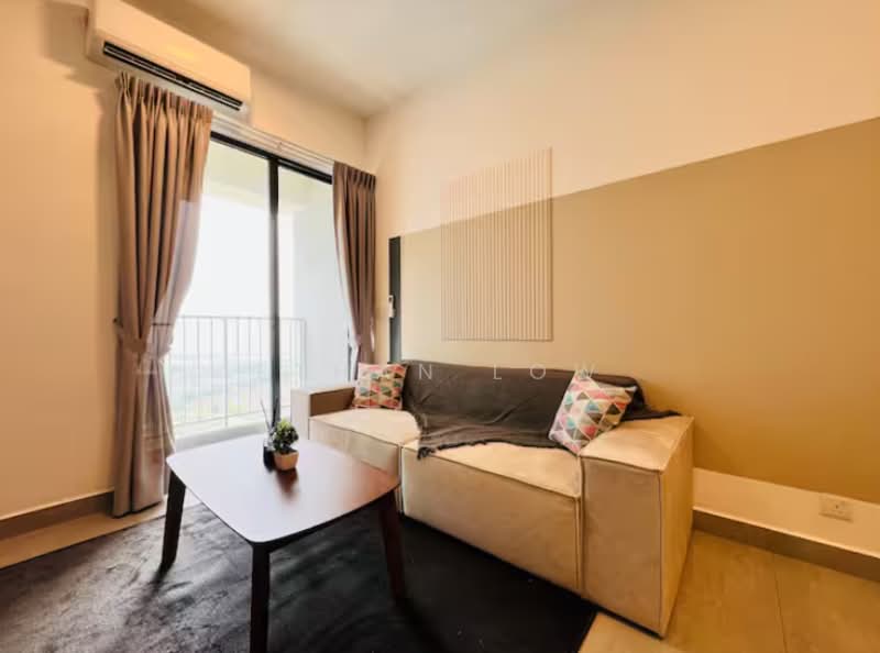 Servis Apartment untuk Dijual di The Place @ Cyberjaya (Service Residence) - Ethan Low - Living Room - PropertyGuru.com.my