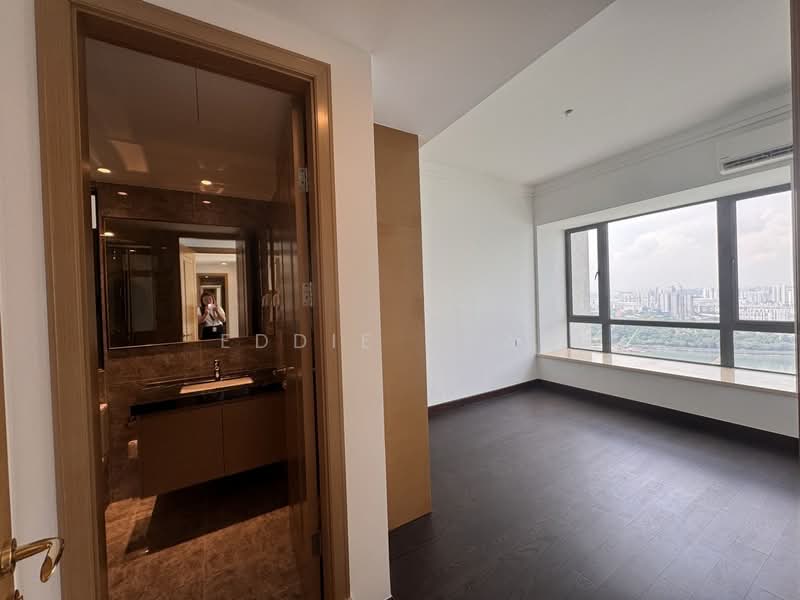 Kondominium untuk Dijual di R&F Princess Cove Phase 2-Seine Region - Eddie Chan - Bathroom - PropertyGuru.com.my