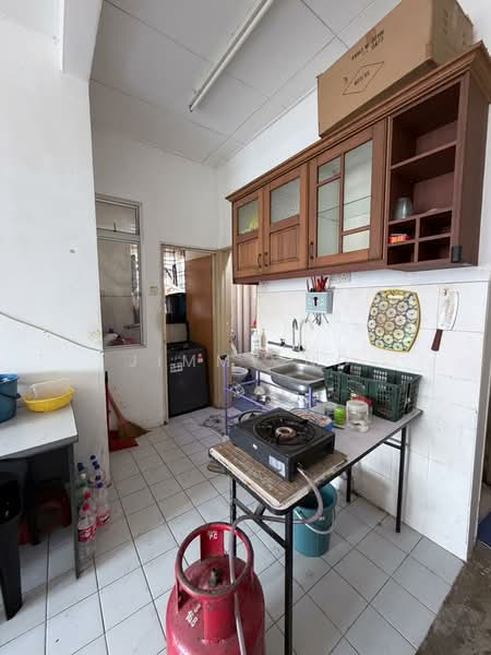 Apartment for Sale at Pangsapuri Adalia - Jimmy Ng - Kitchen - PropertyGuru.com.my
