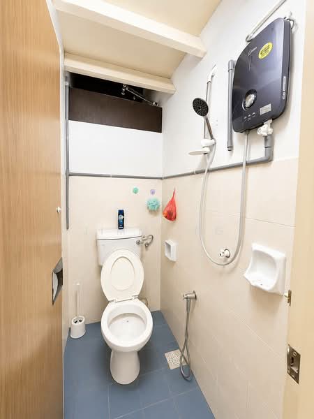 Apartment for Sale at Pangsapuri Adalia - Jimmy Ng - Bathroom - PropertyGuru.com.my