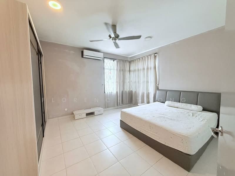 Rumah Kluster untuk Dijual di Taman Seri Austin (Tebrau) - Florence Thong - Bedroom - PropertyGuru.com.my