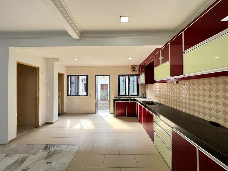 Rumah Teres 2 Tingkat untuk Dijual di Sungai Buloh (Selangor) - Akramin Firdaus Bin Mokhtar - PropertyGuru.com.my