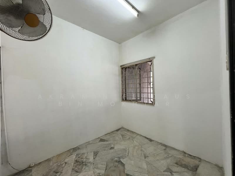 Rumah Teres 2 Tingkat untuk Dijual di Sungai Buloh (Selangor) - Akramin Firdaus Bin Mokhtar - PropertyGuru.com.my