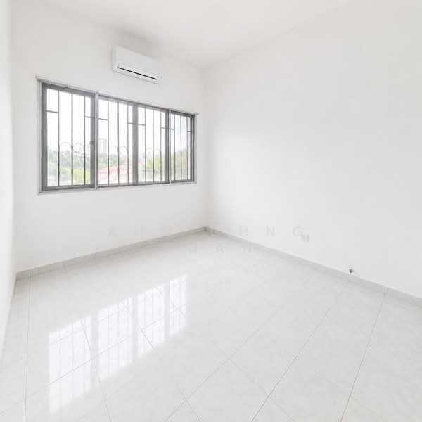 Apartment for Sale at Pangsapuri Sri Mekar - Kho Chng Guan - Interior - PropertyGuru.com.my