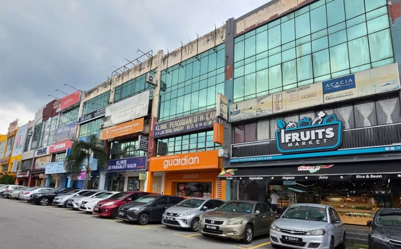 Shop for Sale in Bandar Puteri Puchong (Puchong) - June Koo - Exterior - PropertyGuru.com.my