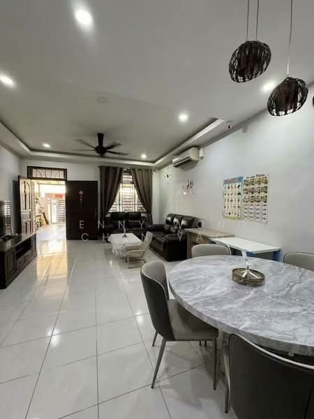 2-storey Terraced House for Sale in Bukit Indah 2 (Iskandar Puteri (Nusajaya)) - Kenny Wong Chen Yao - Living Room - PropertyGuru.com.my