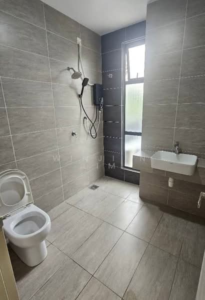 Terraced House for Rent in Dengkil (Selangor) - Winjian Lim - Bathroom - PropertyGuru.com.my