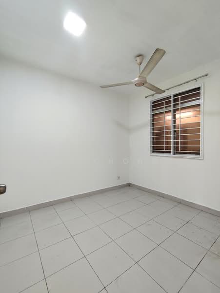 Pangsapuri untuk Disewa di D'Cerrum Apartment - JX Chong - Bedroom - PropertyGuru.com.my