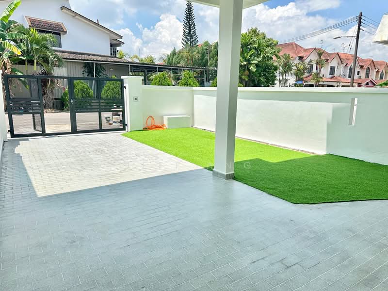 Rumah Teres 2 Tingkat untuk Dijual di Taman Perling (Perling) - Jeff Ang - Exterior - PropertyGuru.com.my