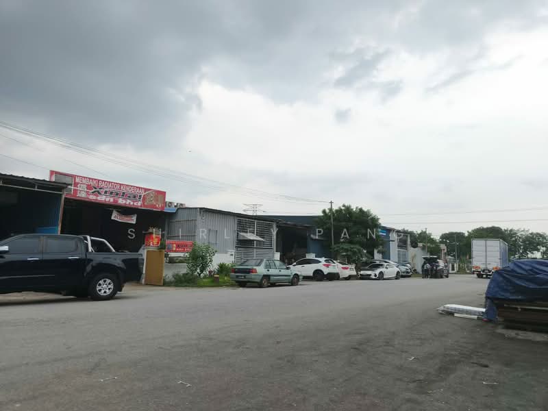 Terrace Factory for Sale in Taman Mount Austin (Tebrau) - Shirley Pang - Exterior - PropertyGuru.com.my