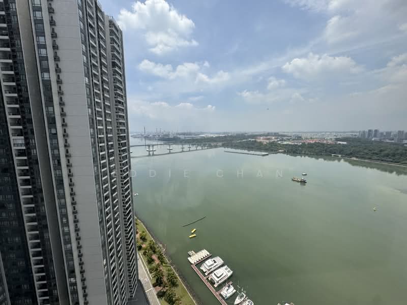 Kondominium untuk Dijual di R&F Princess Cove Phase 2-Seine Region - Eddie Chan - Exterior - PropertyGuru.com.my