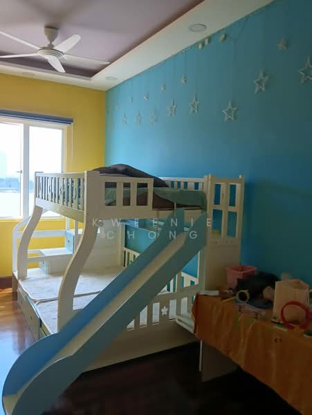 Kondominium untuk Dijual di 8 Petaling - Kweenie Chong - Bedroom - PropertyGuru.com.my
