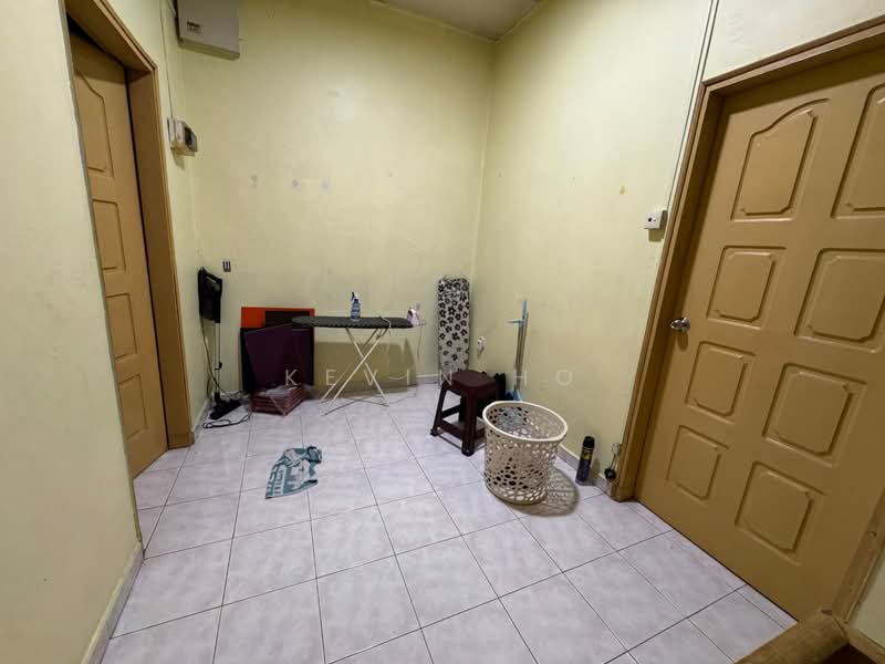 2-storey Terraced House for Sale in Taman Desa Cemerlang (Ulu Tiram) - Kevin Ho - Interior - PropertyGuru.com.my