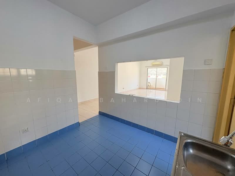 Pangsapuri untuk Dijual di Melur Apartment - Afiqah Baharuddin - Kitchen - PropertyGuru.com.my