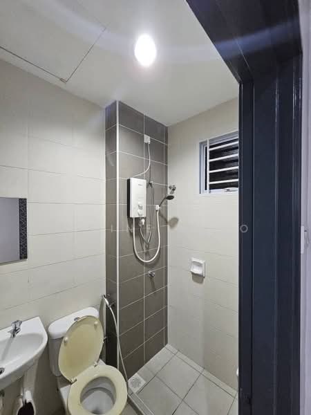 2-storey Terraced House for Sale in Kemuning Utama (Shah Alam) - KHOO GEOK SHIM - Bathroom - PropertyGuru.com.my