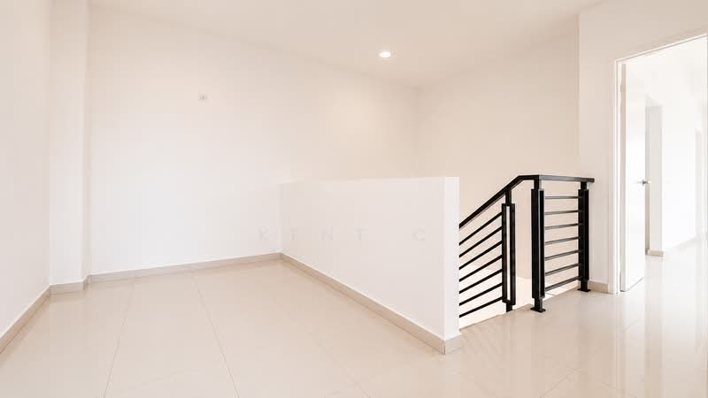 Semi-Detached House for Sale in Bandar Lahat Mines (Lahat) - Kent C - PropertyGuru.com.my