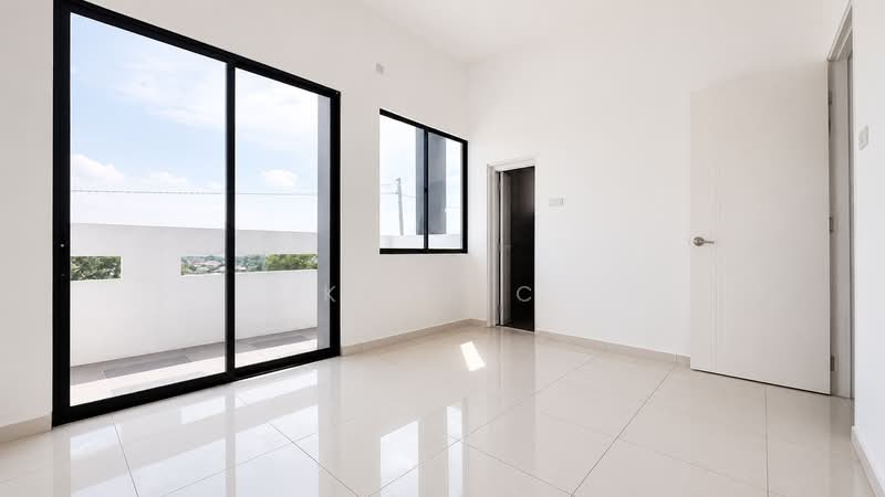 Semi-Detached House for Sale in Bandar Lahat Mines (Lahat) - Kent C - PropertyGuru.com.my