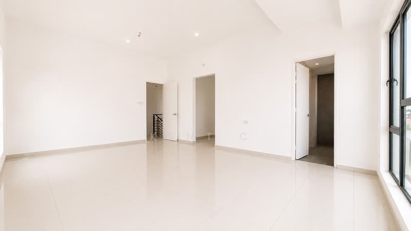 Semi-Detached House for Sale in Bandar Lahat Mines (Lahat) - Kent C - PropertyGuru.com.my