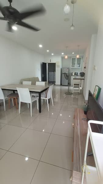 Service Residence for Rent at D'Tasek Residences (Tasek Impian) - Vanessa Lim - Living Room - PropertyGuru.com.my