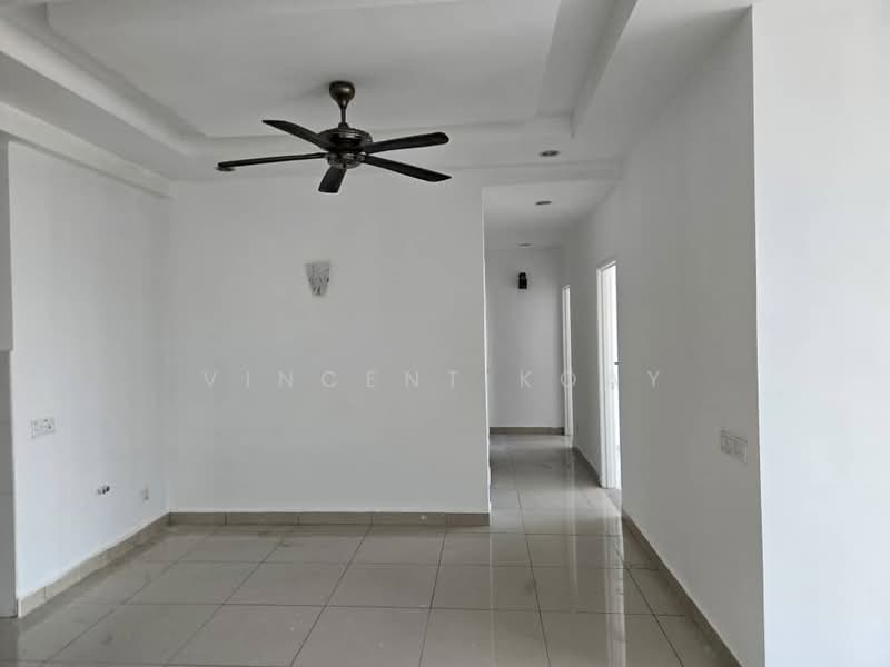Condominium for Sale at Reflections Condominium - Vincent Koay - Living Room - PropertyGuru.com.my
