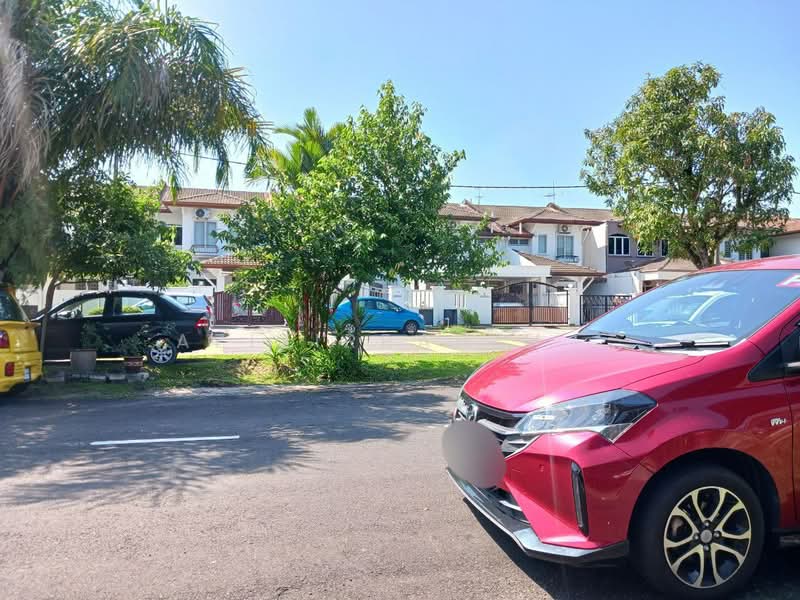 1-storey Terraced House for Sale in Bandar Kinrara (Selangor) - Azizirrahim . - Exterior - PropertyGuru.com.my