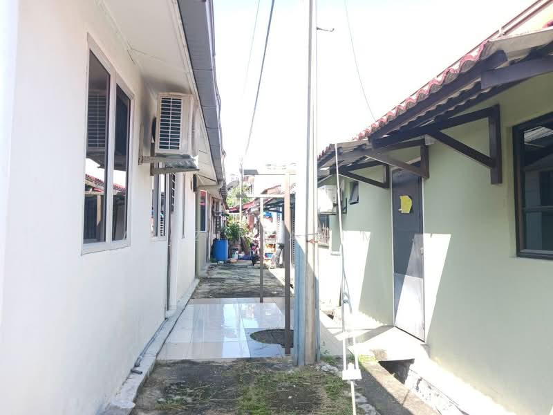 1-storey Terraced House for Sale in Bandar Kinrara (Selangor) - Azizirrahim . - Exterior - PropertyGuru.com.my