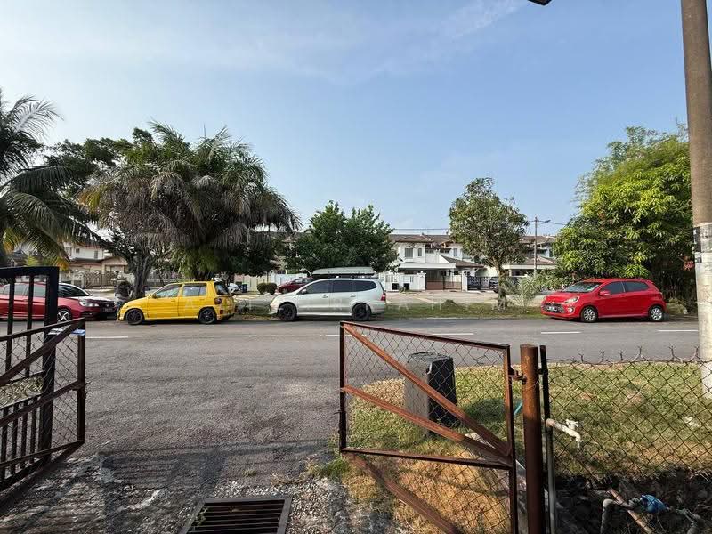 1-storey Terraced House for Sale in Bandar Kinrara (Selangor) - Azizirrahim . - Exterior - PropertyGuru.com.my