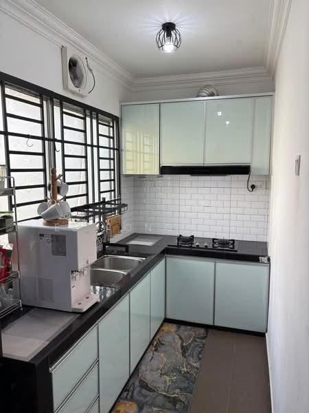 Rumah Teres 2 Tingkat untuk Dijual di Nusa Bayu (Iskandar Puteri (Nusajaya)) - Ee Fong Toh - Kitchen - PropertyGuru.com.my