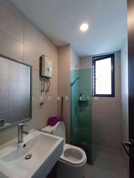 Condominium for Sale at Residensi Harmoni 2 - Lucas Lim - Bathroom - PropertyGuru.com.my