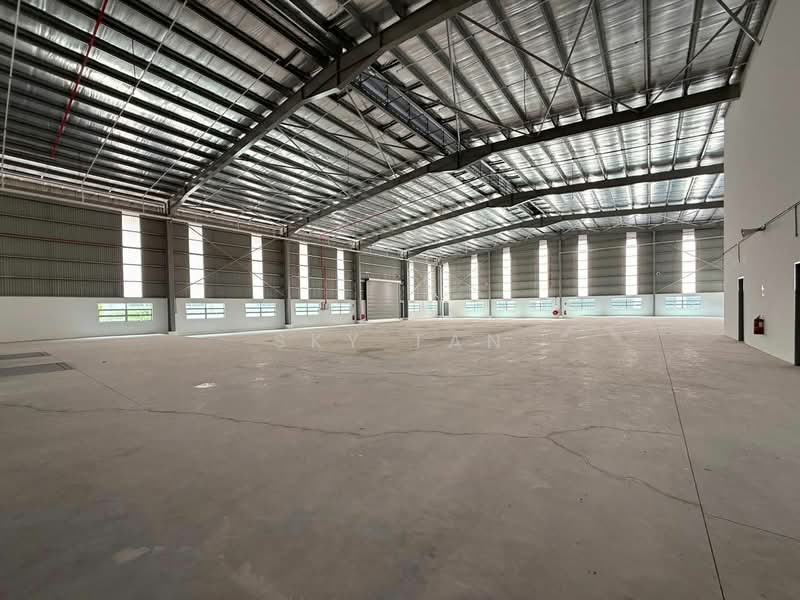 Factory for Rent in Iskandar Puteri (Nusajaya) (Johor) - Sky Tan - Interior - PropertyGuru.com.my