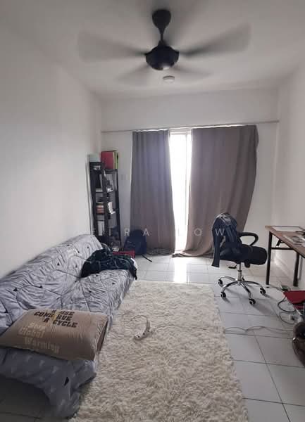 Kondominium untuk Disewa di Cova Suites - Keira Low - Living Room - PropertyGuru.com.my