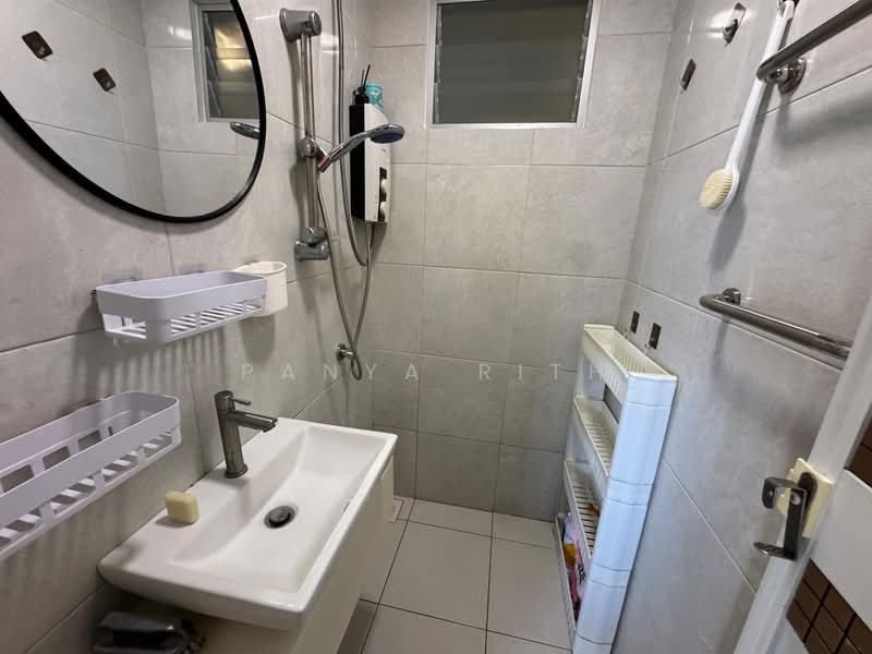 Condominium for Rent at TRI PINNACLE - Panya Rith - Bathroom - PropertyGuru.com.my