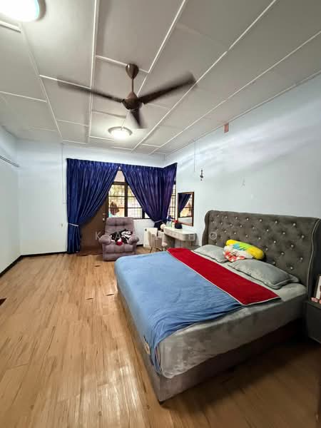 Rumah Teres 2 Tingkat untuk Dijual di Bandar Baru Permas Jaya (Permas Jaya) - Karl Ho - Bedroom - PropertyGuru.com.my