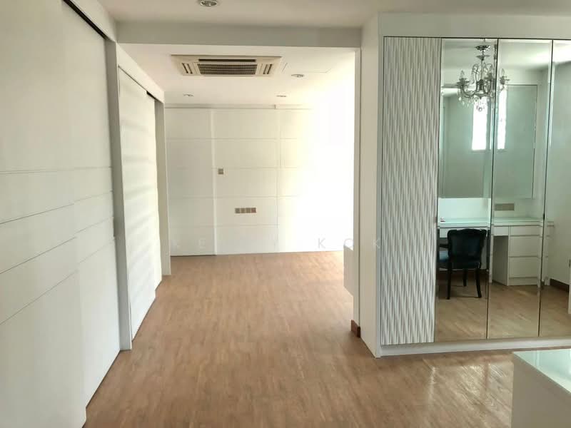 3-storey Terraced House for Sale in Taman Tasik Indah Mewah (Batu) - Kelly Kok - PropertyGuru.com.my