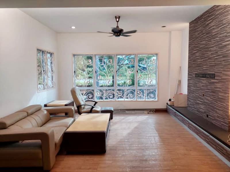 3-storey Terraced House for Sale in Taman Tasik Indah Mewah (Batu) - Kelly Kok - PropertyGuru.com.my