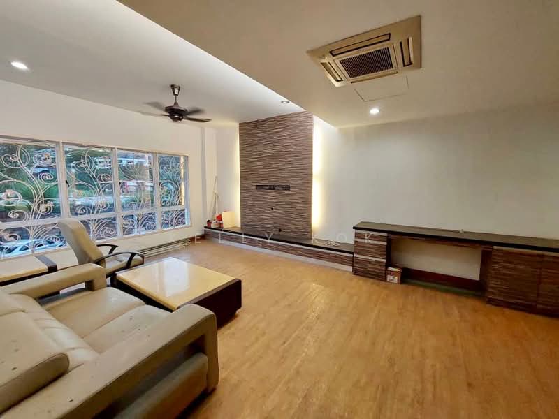 3-storey Terraced House for Sale in Taman Tasik Indah Mewah (Batu) - Kelly Kok - PropertyGuru.com.my