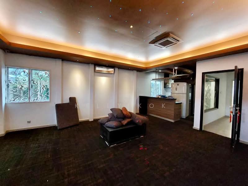 3-storey Terraced House for Sale in Taman Tasik Indah Mewah (Batu) - Kelly Kok - PropertyGuru.com.my