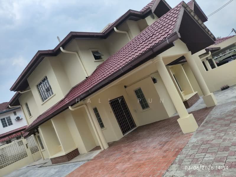 Rumah Berkembar untuk Disewa di Bandar Kinrara (Selangor) - Shally Pun - Exterior - PropertyGuru.com.my
