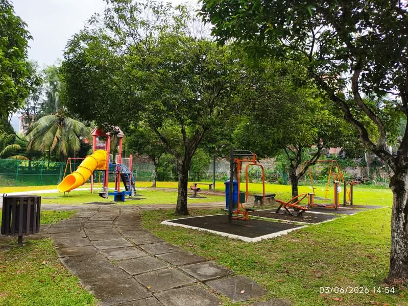 Rumah Berkembar untuk Disewa di Bandar Kinrara (Selangor) - Shally Pun - Exterior - PropertyGuru.com.my