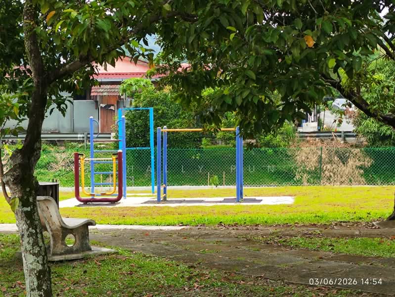 Rumah Berkembar untuk Disewa di Bandar Kinrara (Selangor) - Shally Pun - Exterior - PropertyGuru.com.my