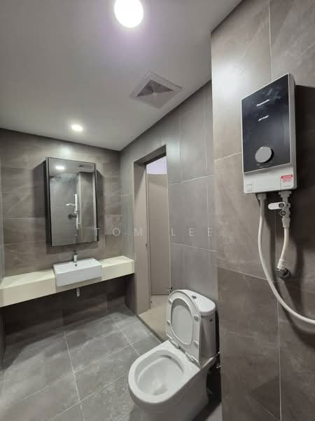 Service Residence for Rent at Mossaz @ Empire City - Tom Lee - Bathroom - PropertyGuru.com.my