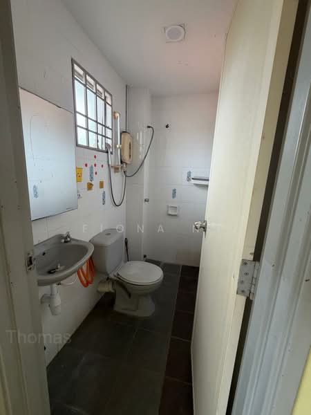 Rumah Teres 2 Tingkat untuk Dijual di Setia Impian (Setia Alam) - Fiona Ng - Bathroom - PropertyGuru.com.my