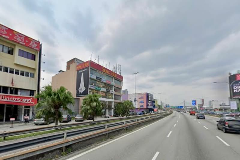 Shop for Rent in Sungai Way Free Indsutrial Zone (Petaling Jaya) - Eugene Yap - Exterior - PropertyGuru.com.my