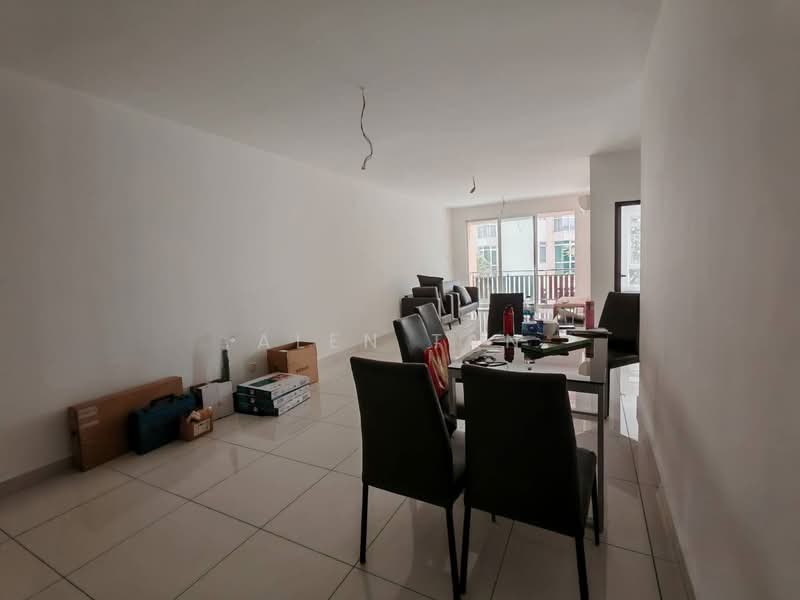 Servis Apartment untuk Disewa di KSL Residence @ Daya - Alen Tan - PropertyGuru.com.my
