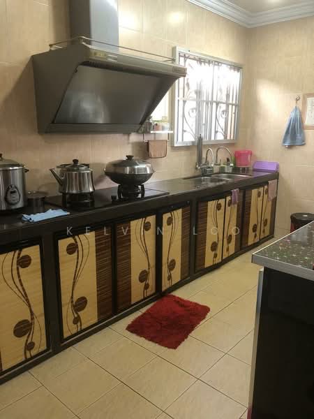 Rumah Berkembar untuk Dijual di Taman Teluk Gedung Indah (Klang) - Kelvin Loo - Kitchen - PropertyGuru.com.my