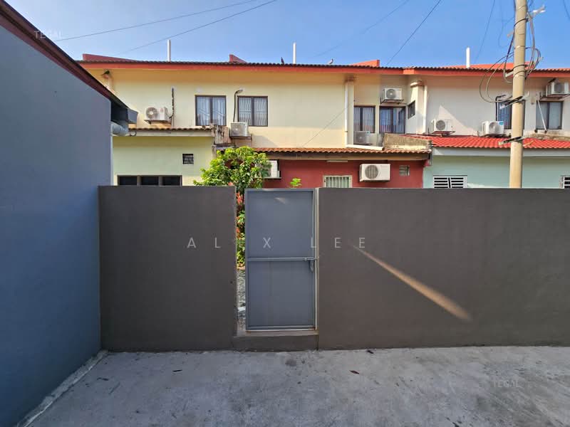 2-storey Terraced House for Sale in Bandar Puteri Klang (Klang) - Alex Lee - Exterior - PropertyGuru.com.my