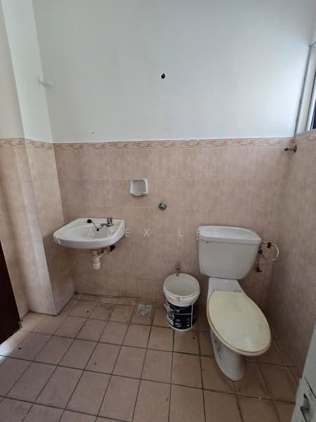 2-storey Terraced House for Sale in Bandar Puteri Klang (Klang) - Alex Lee - Bathroom - PropertyGuru.com.my