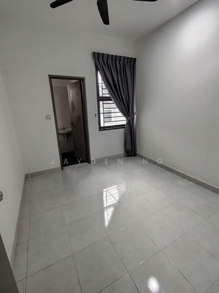 Rumah Teres 2 Tingkat untuk Dijual di Bandar Tiram (Ulu Tiram) - Jayden Ng - Interior - PropertyGuru.com.my