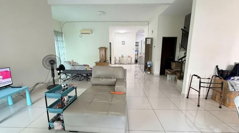 Semi-Detached House for Sale in Taman Universiti (Skudai) - Ee Fong Toh - Living Room - PropertyGuru.com.my