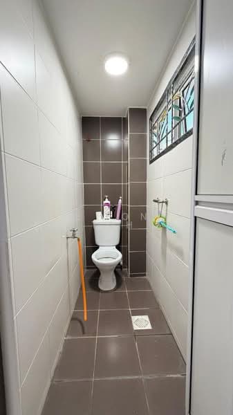 Semi-Detached House for Sale in Taman Universiti (Skudai) - Ee Fong Toh - PropertyGuru.com.my